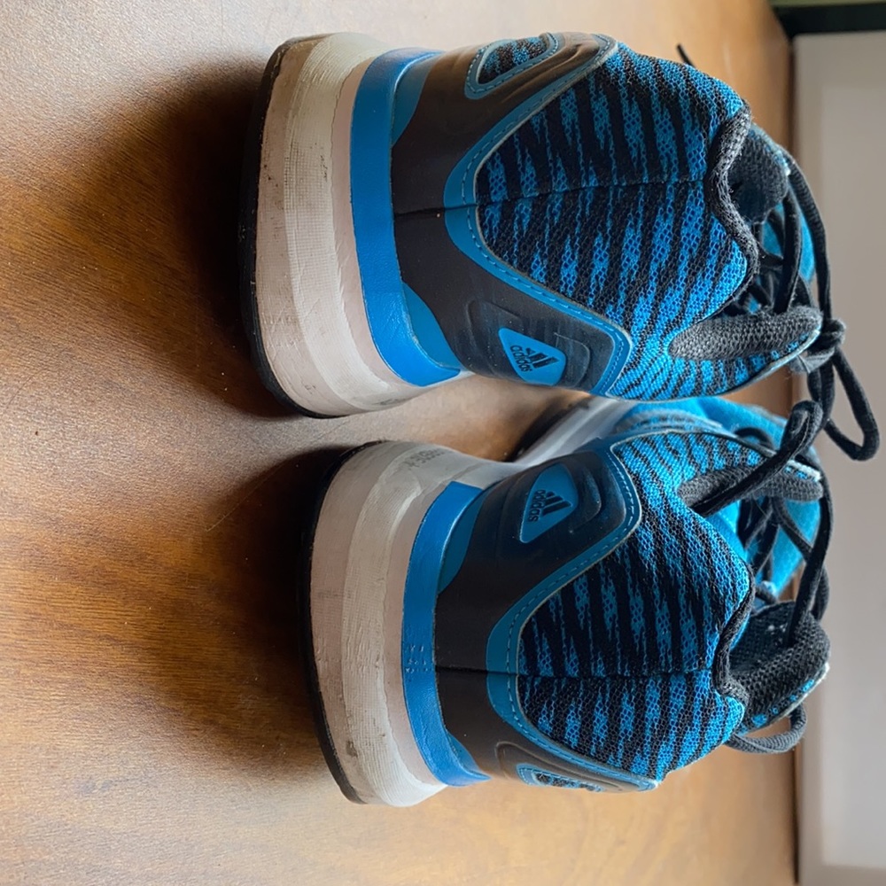 Men's adidas runners - Picture 4 of 8